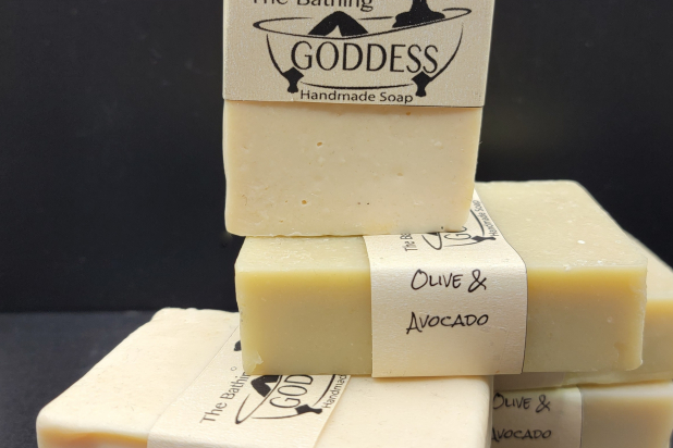 Olive and Avocado Gentle Handmade Goats Milk & Buttermilk Blended Soaps